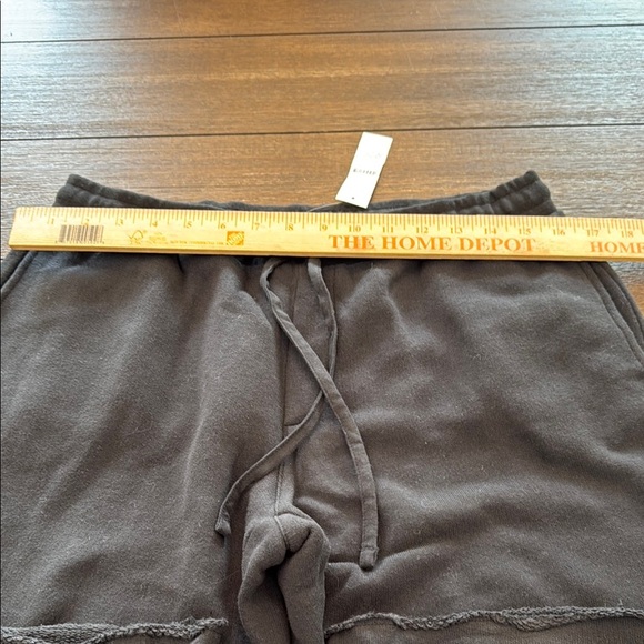 J. Crew Heritage terry wide-leg sweatpant Size Medium - Picture 9 of 13